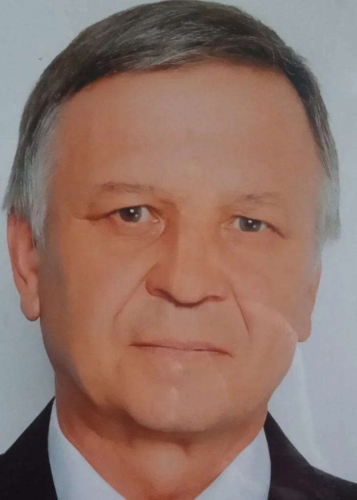 Попруга Виктор Николаевич.