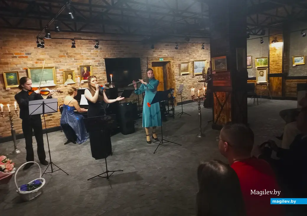 30.03.2024 г., Могилев, вечер в «Арт-центре у Молчановых» на Дубровенке.