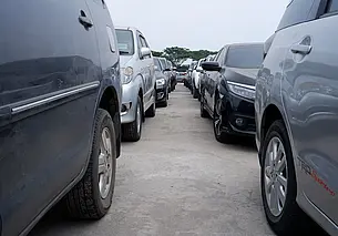 Стоит ли соглашаться на «растаможку» автомобиля за вознаграждение? Консультирует нотариус