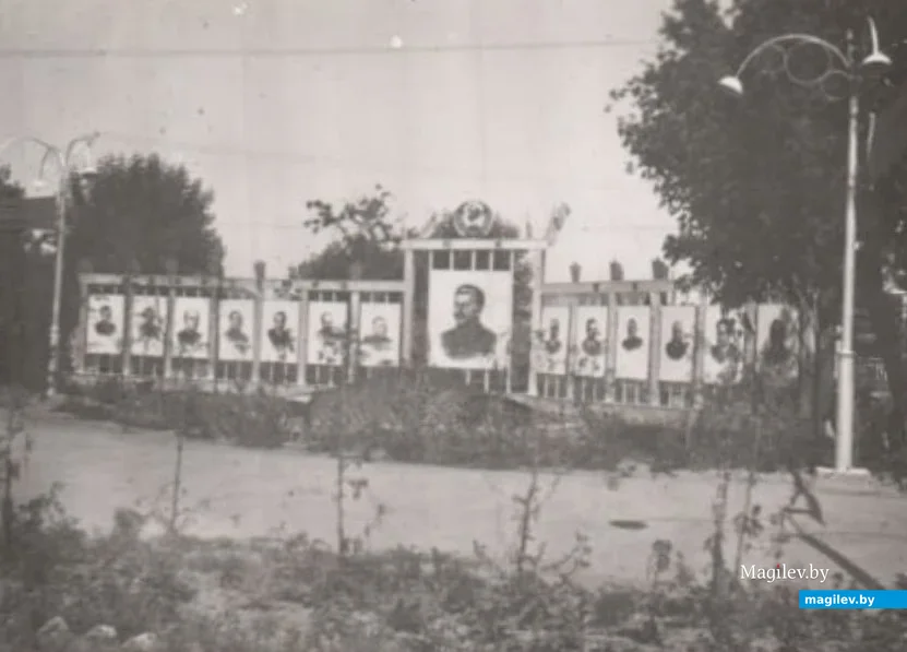 Городской сад Бобруйска, 1950-е. Фото из фондов краеведческого музея.