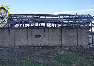 В Гомельской области кирпичная стена обрушилась на 15-летнего подростка, он погиб