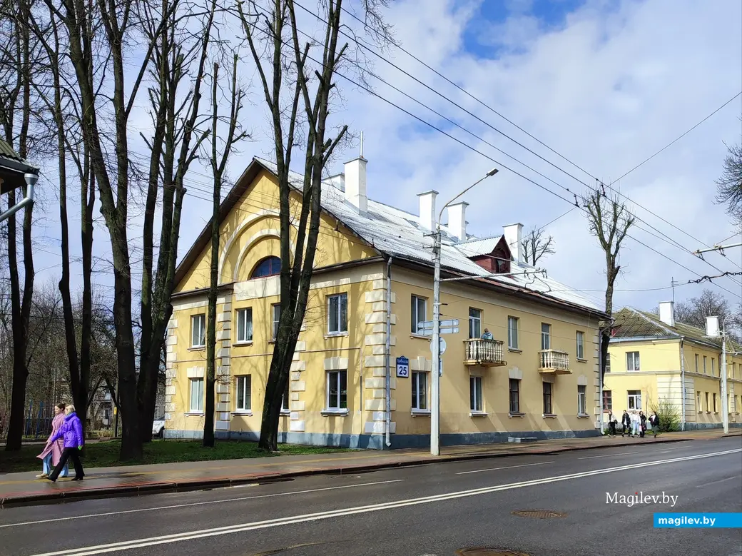 Куда пойти в Минске, когда везде уже были? Путешествие одного дня в столицу. Апрель 2024 года.