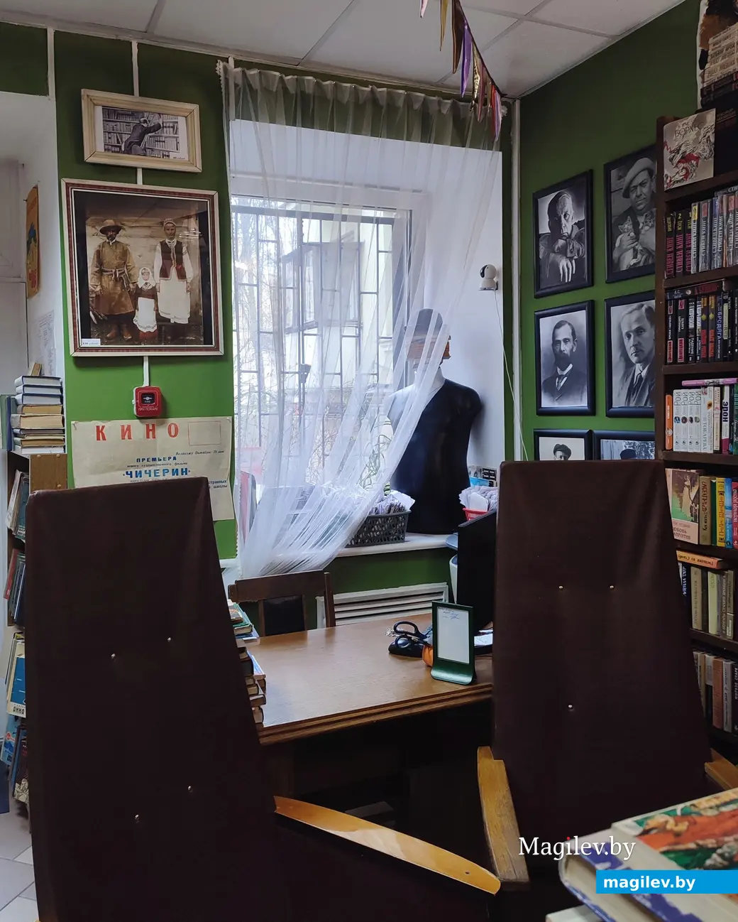 Куда пойти в Минске, когда везде уже были? Путешествие одного дня в столицу. Букинист, апрель 2024 года.