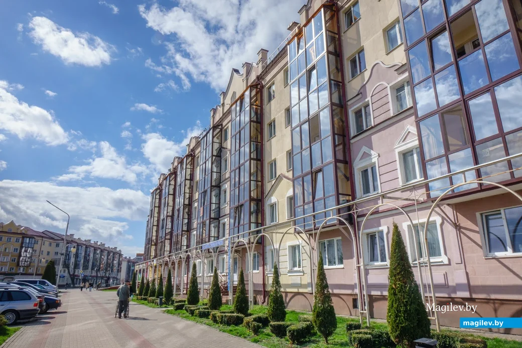 06.04.2024. 12 площадь Ленина, Старый город, Центральный, Пинск, Брестская область, 225716, Беларусь.