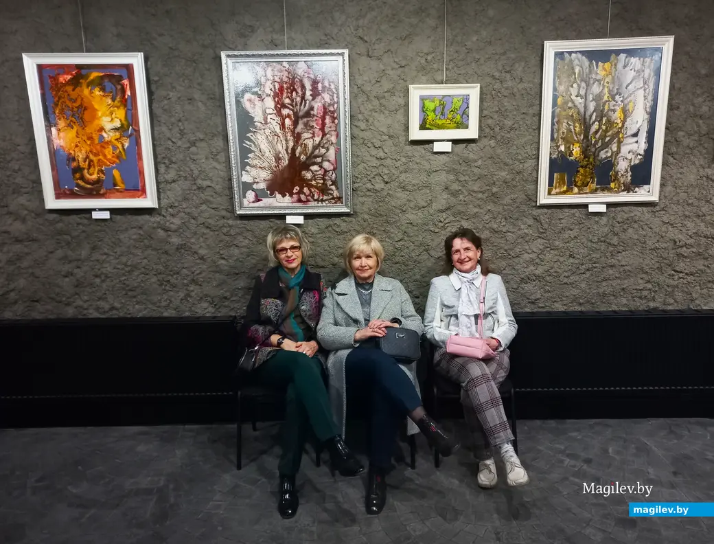 12.04.2024 г., Могилев, «Арт-центр у Молчановых». Открытие выставки Глеба Отчика «Наследие природы».