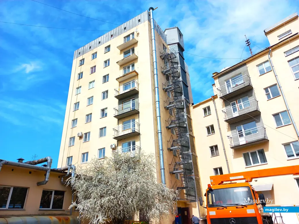 Апрель 2024 года, Могилев. Еще есть время любоваться красотой.