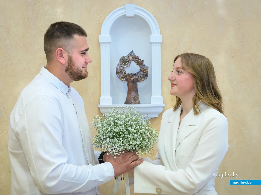 12.04.2024. Отдел ЗАГС Бобруйского горисполкома. Свадебная пара. Ксения и Рустам
