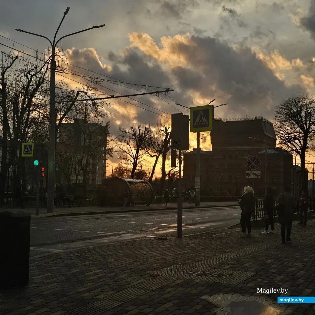 Апрель 2024 г. Могилев. Прекрасный закат.