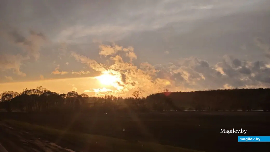 Апрель 2024 г. Могилев. Прекрасный закат.