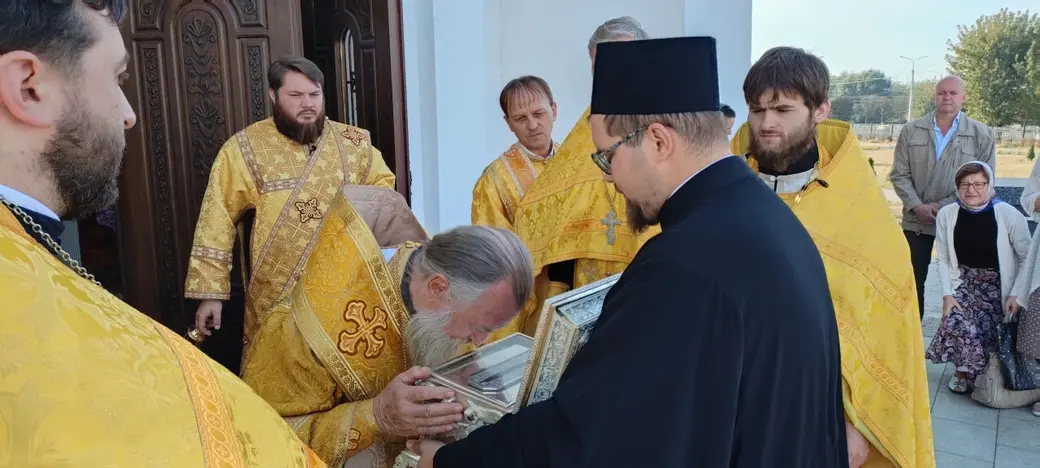 Сентябрь 2024 г. Могилев. В Спасо-Преображенский кафедральный собор принесен ковчег с мощами преподобной Ефросинии Московской.