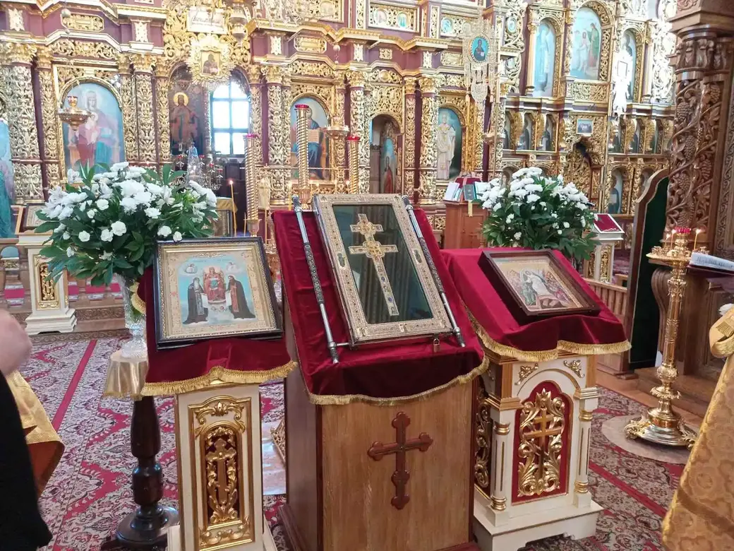 Сентябрь 2024 г. Могилев. В Свято-Никольский женский монастырь прибыла копия креста Ефросинии Полоцкой.