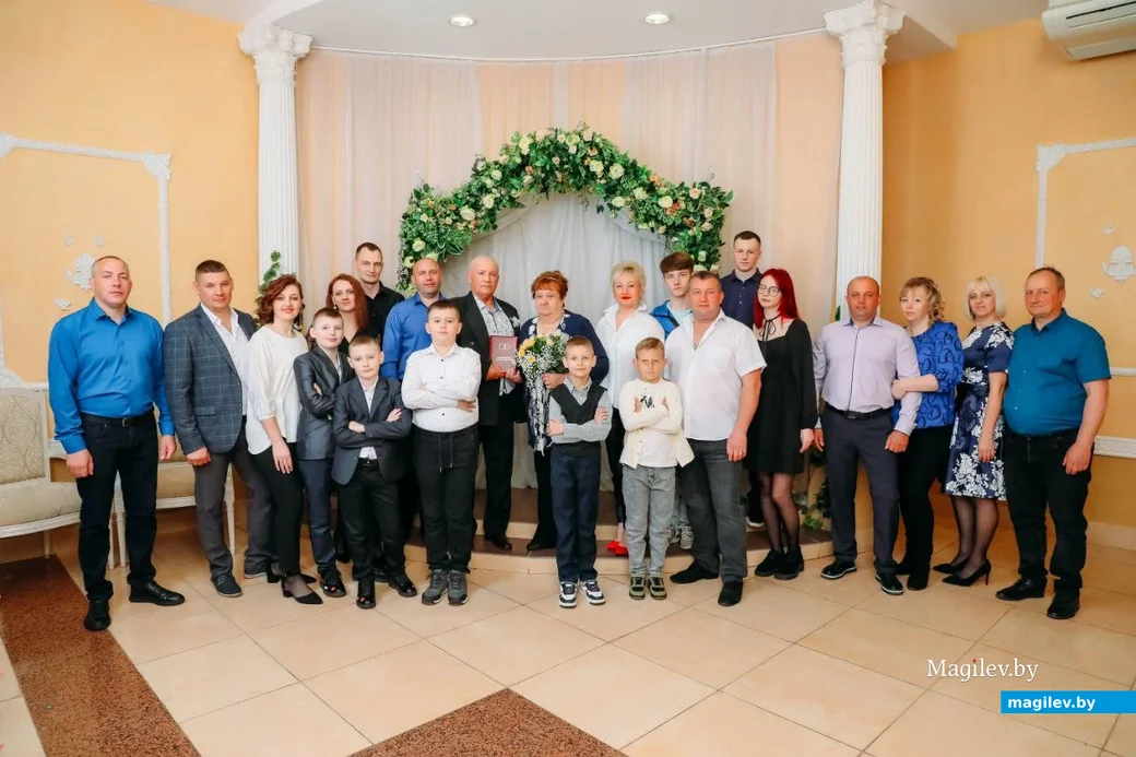 20.04.2024. Золотая свадьба Ивана Васильевича и Лилии Николаевны Канаваловых из д. Михалево-1.