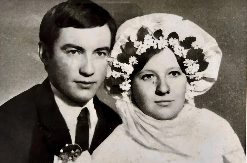 Ноябрь 1974 года. Молодые Иван и Лилия Канаваловы.