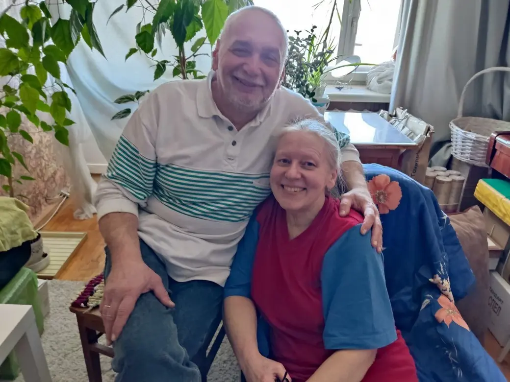 Февраль 2024 г., Могилев. Ремесленники Геннадий и Галина Велицкие