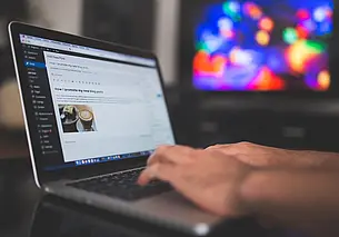 Школьник из Чаус платил чужими деньгами за бонусы в компьютерной игре