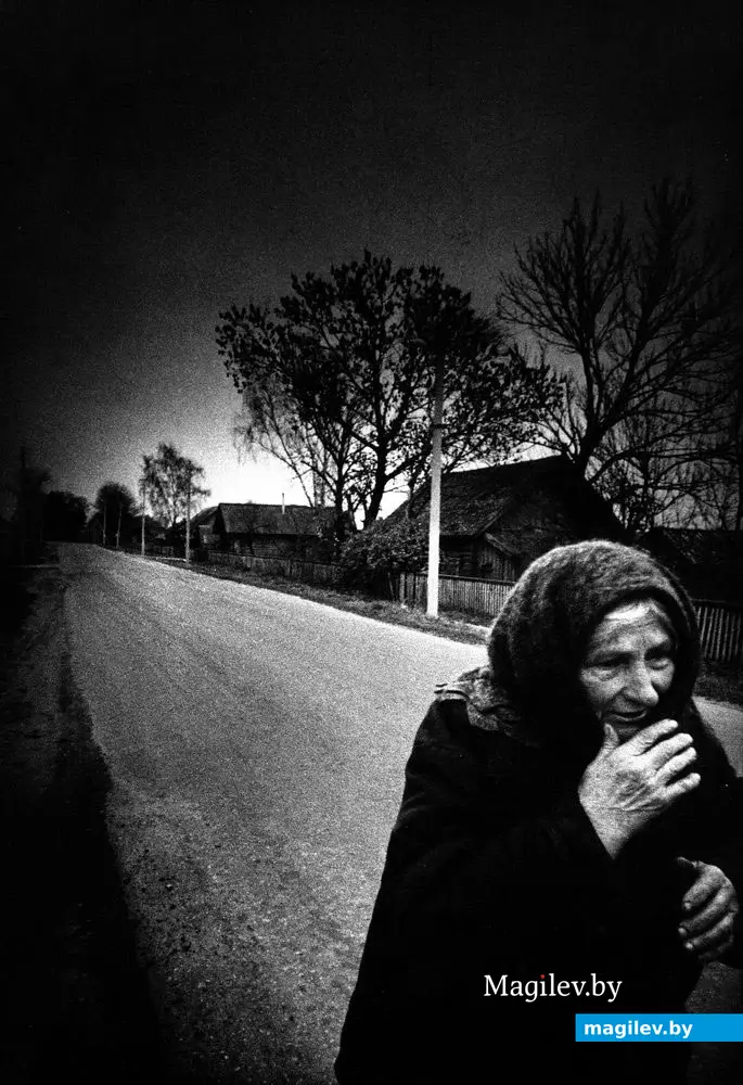 Аварии на Чернобыльской АЭС. Опустевшие деревни. Фото Александра Литина.