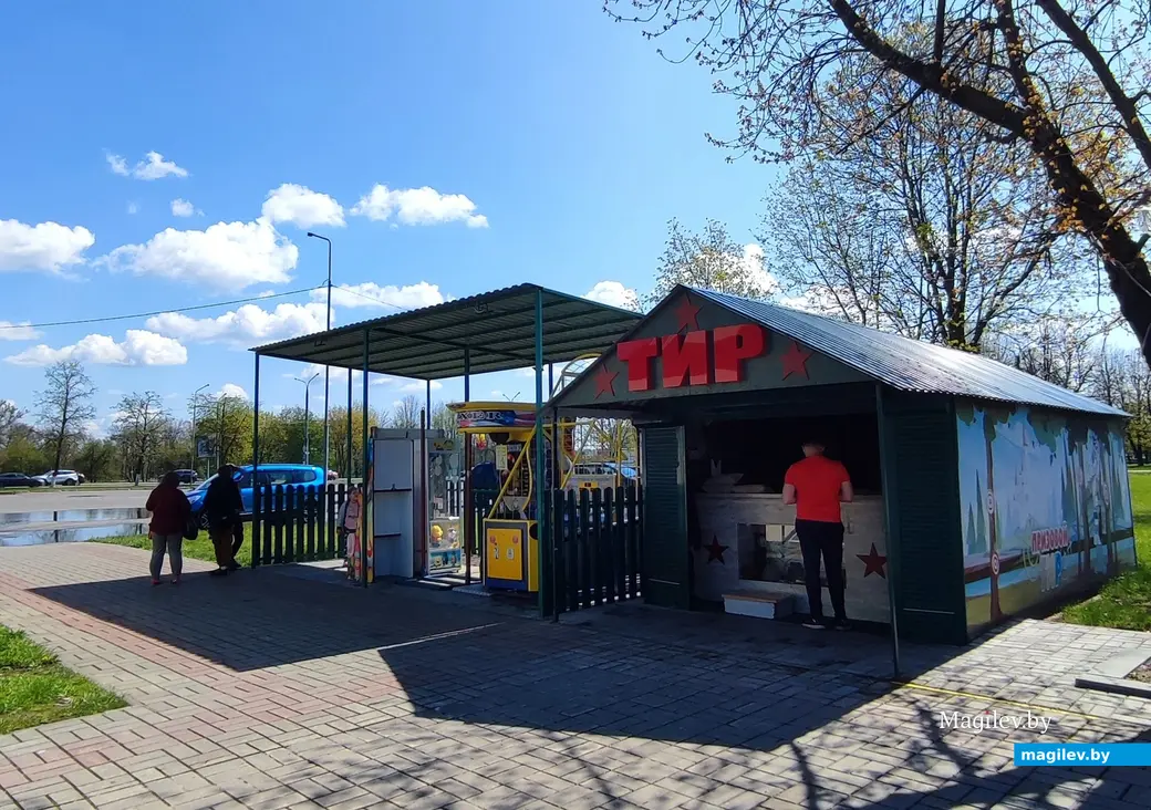 «Биоробот» стал дешевле, «Полет» подорожал. Парк аттракционов 27 апреля открыл сезон.