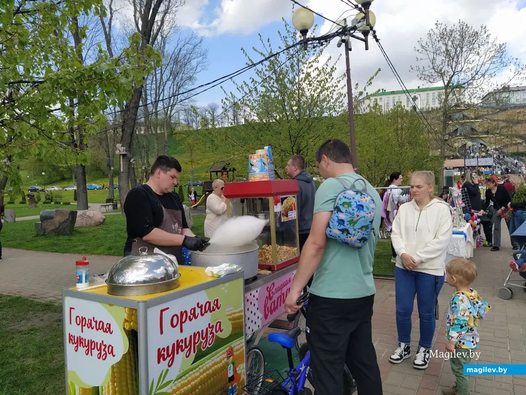 Могилев, 28 апреля 2024 года. «Вербны кiрмаш» в парке Подниколья.