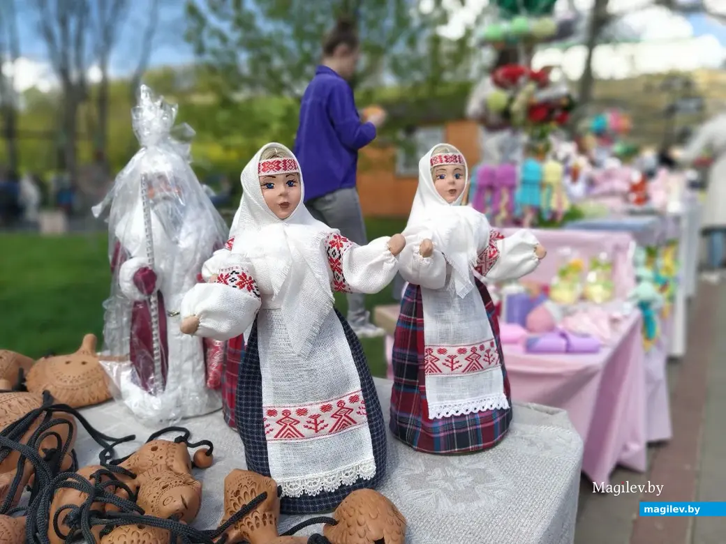 Могилев, 28 апреля 2024 года. «Вербны кiрмаш» в парке Подниколья.