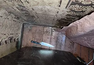 Хотела «попугать»: в Бобруйске женщина-инвалид ударила мужа ножом