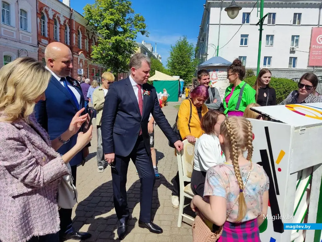 1 мая 2024 года. Весенний старт проекта «Открытые клавиши» на площадке возле гимназии № 3 по улице Ленинской в Могилеве.