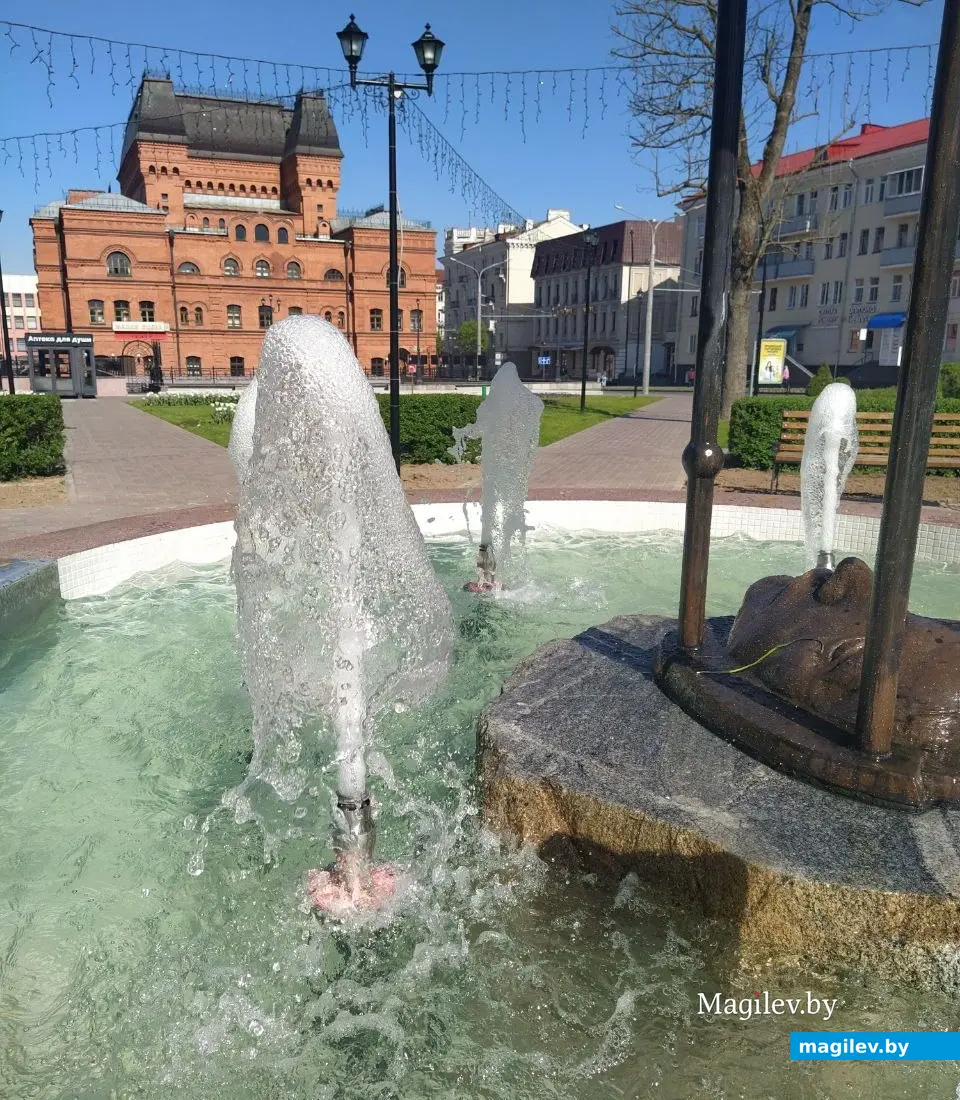 1 мая 2024 года. В Могилеве заработали фонтаны.