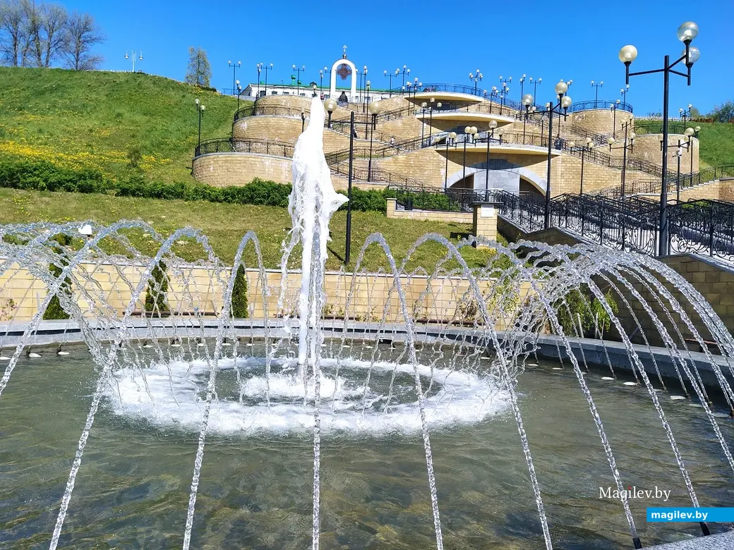 1 мая 2024 года. В Могилеве заработали фонтаны.