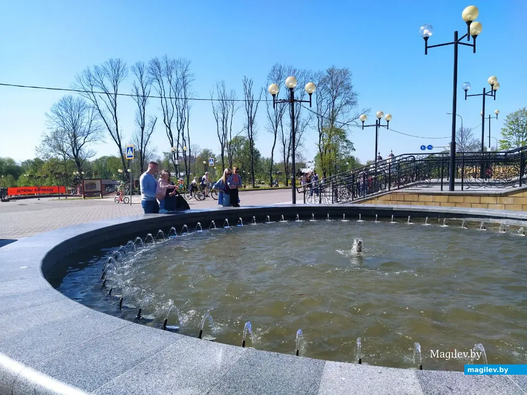 1 мая 2024 года. В Могилеве заработали фонтаны.