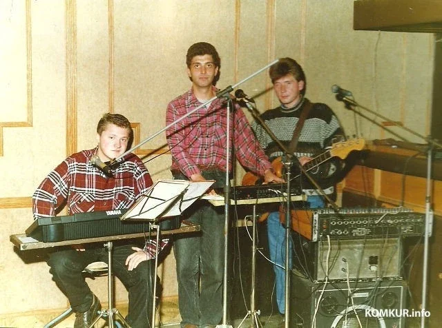 1994 год. Виталий Иванов, Михаил Гутин и Николай Никифоровец в офицерской столовой в