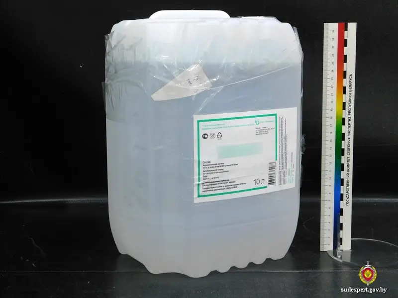 Правоохранители продолжают выявлять попытки незаконной перевозки спиртосодержащей жидкости в больших объемах.