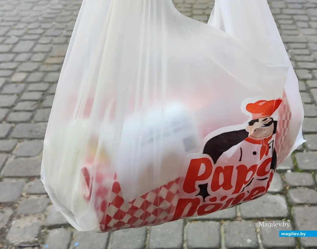 Капусты много, а мяса не очень. Попробовали донеры в Papa Döner