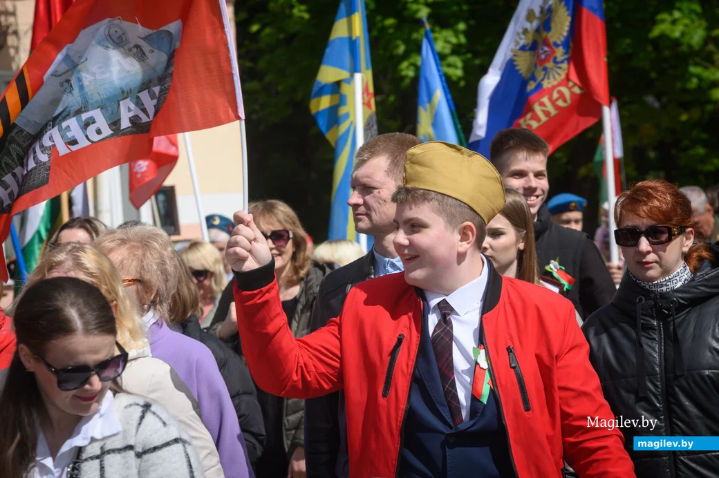 09.05.2024. Минская – Социалистическая – площадь Победы . Празднование Дня Победы 9 мая. Шествие