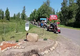 На Бобруйщине состоялся мотоблокпробег, посвященный Дню Победы. Фотофакт