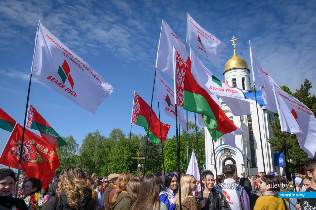 09.05.2024. Минская – Социалистическая – площадь Победы . Празднование Дня Победы 9 мая. Шествие