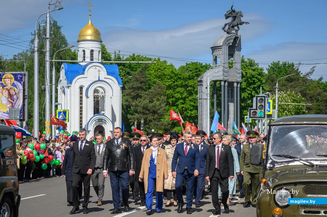 09.05.2024. Минская – Социалистическая – площадь Победы . Празднование Дня Победы 9 мая. Шествие