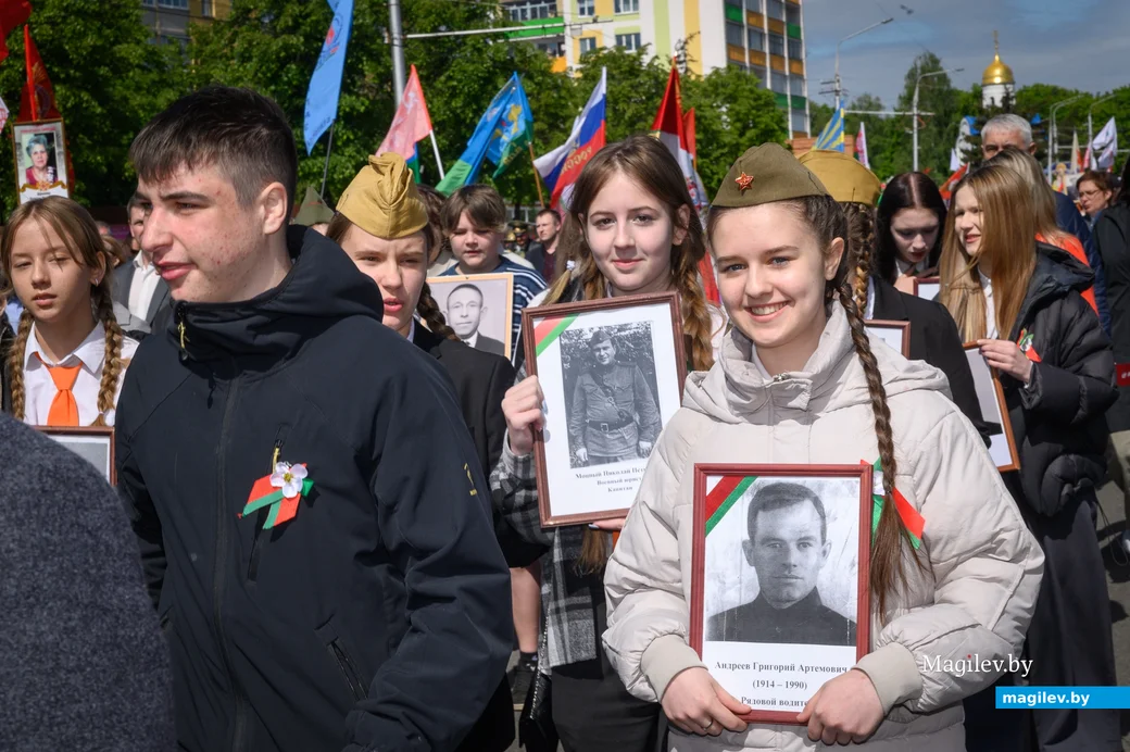 09.05.2024. Минская – Социалистическая – площадь Победы . Празднование Дня Победы 9 мая. Шествие