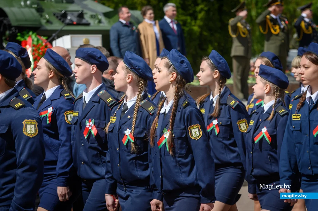 09.05.2024. Минская – Социалистическая – площадь Победы . Празднование Дня Победы 9 мая. Шествие