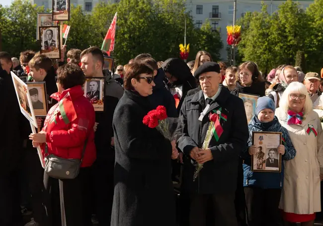Могилевчане празднуют День Победы. Наш фоторепортаж
