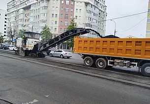 Утром 10 мая начался ремонт дорожного полотна на улице Пионерской в Могилеве