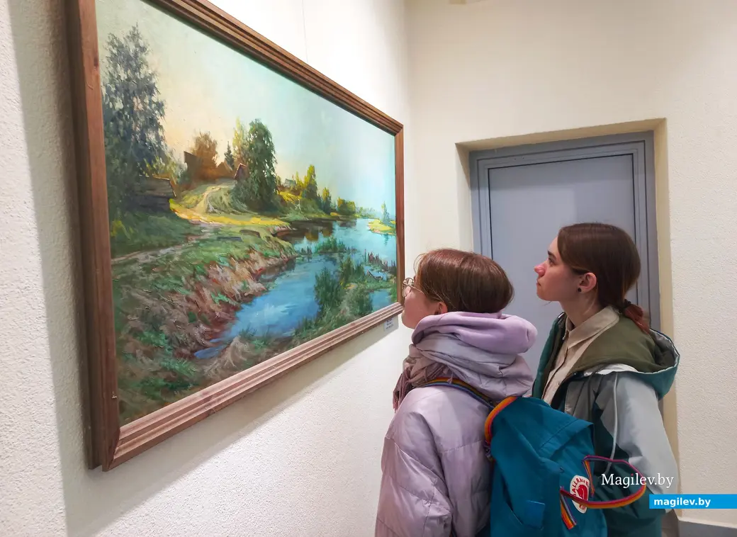 10.05.2024 г., Могилев, Выставочный зал музея истории Могилева. Открытие выставки Романа Коршунова.