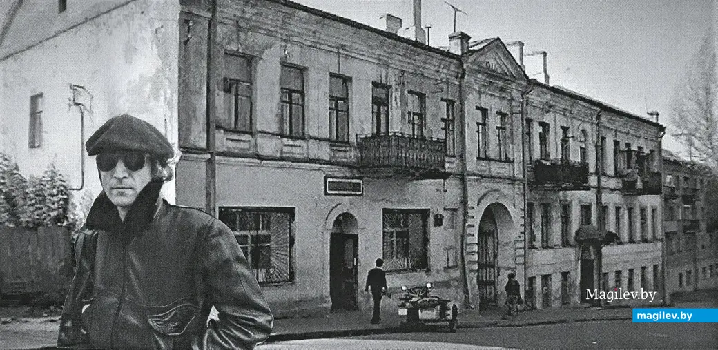 Imagine: представьте себе, что Джон Леннон в Могилеве.