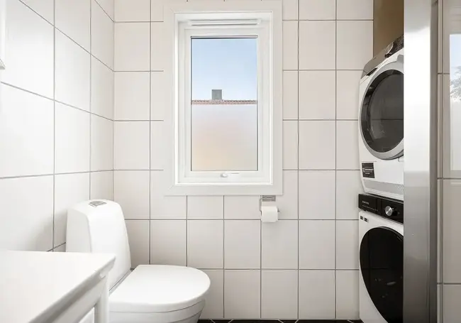 Топ-10 лайфхаков, которые улучшат интерьер ванной комнаты: больше не придется бороться с беспорядком