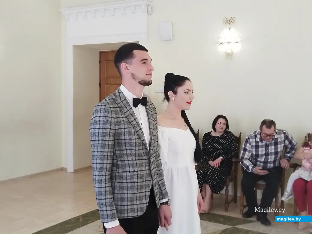 17.05.2024 г. Могилев, ЗАГС. Молодожены недели Юлия и Даниил Кваратсхелия.