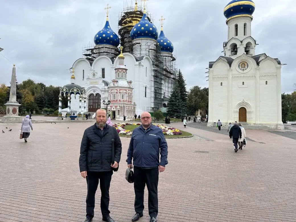 Отец Михаил Жук и отец Николай Жук в Свято-Троицкой Лавре