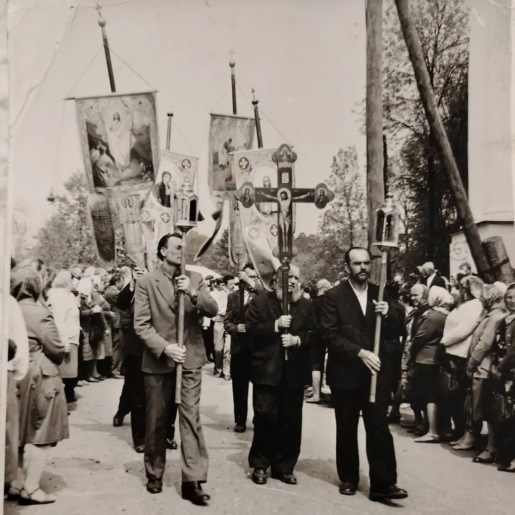 Конец 1980-х. Жировичи. Крестный ход на Престольный праздник.