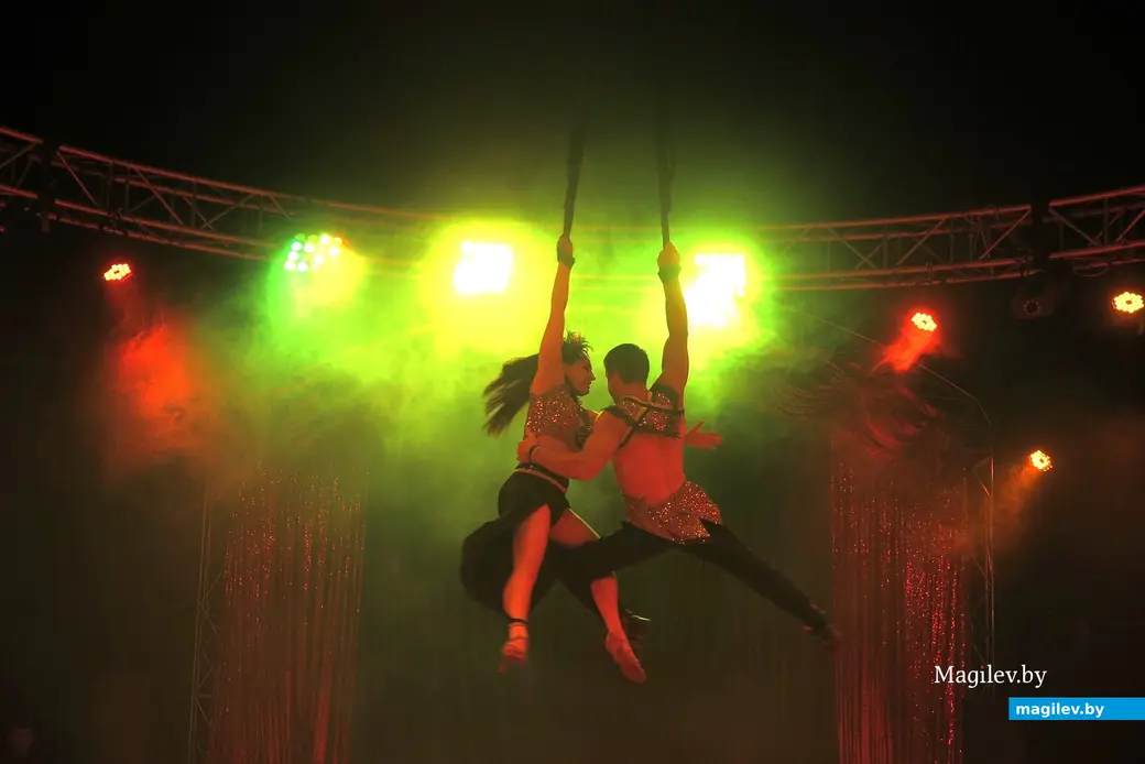 Май 2024 г. Могилев, пр.Пушкинский. Выступление цирка-шапито Sirius.