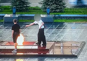 В Минске подростки осквернили Вечный огонь. Возбуждено уголовное дело