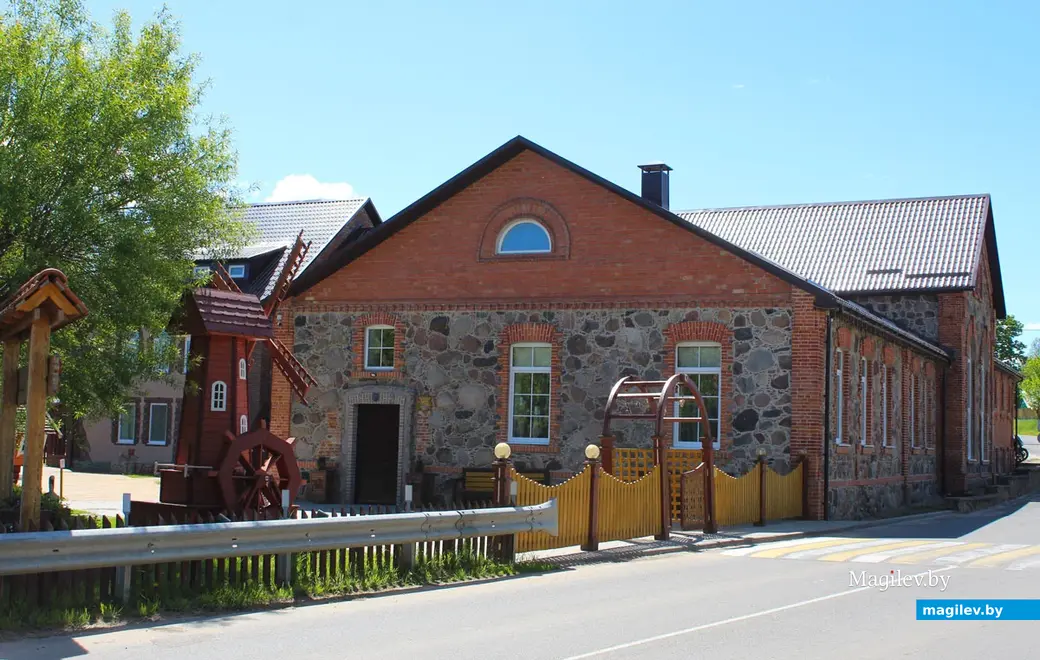 Май 2024 года. Деревня Жодишки Сморгонского района Гродненской области. Бровар.