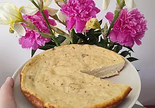 Готовим сами: сладкая запеканка без сахара и муки в мультиварке