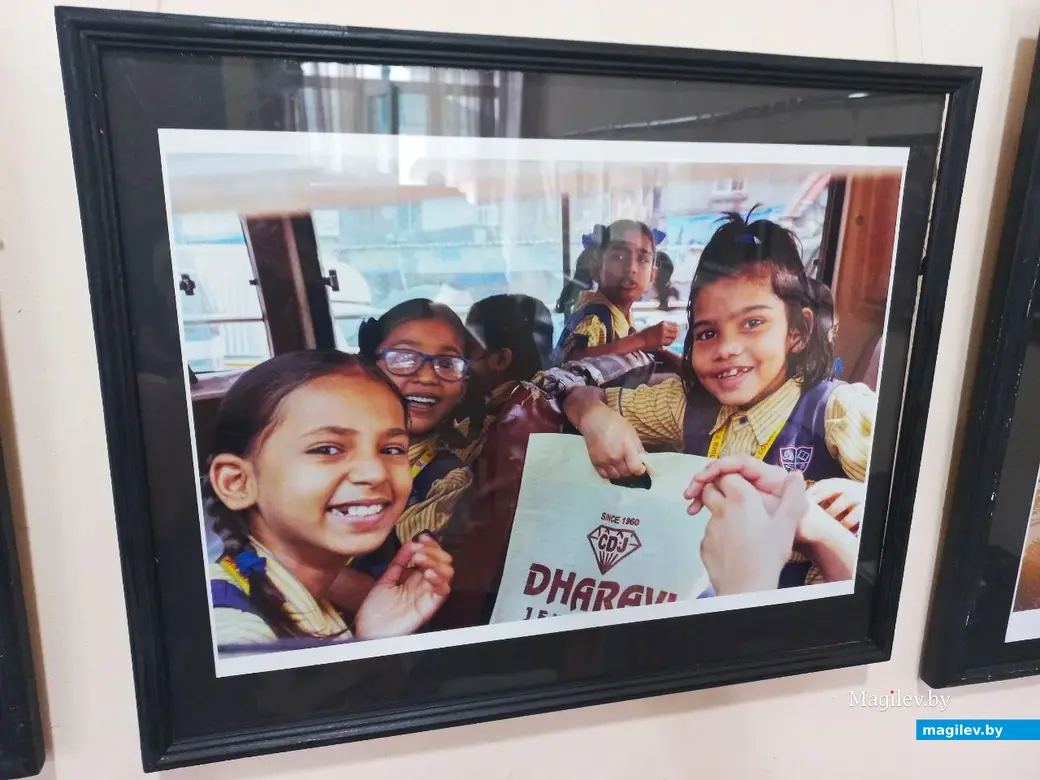 30.05.2024 г., Могилев, фотоклуб «Радуга». Открытие выставки Яны Корбаль «Падарожжа з водарам перцу. Цудоўная Iндыя».